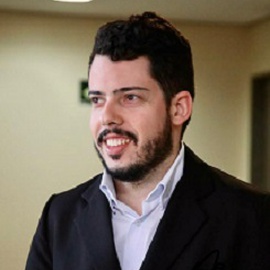 TIAGO OLIVEIRA